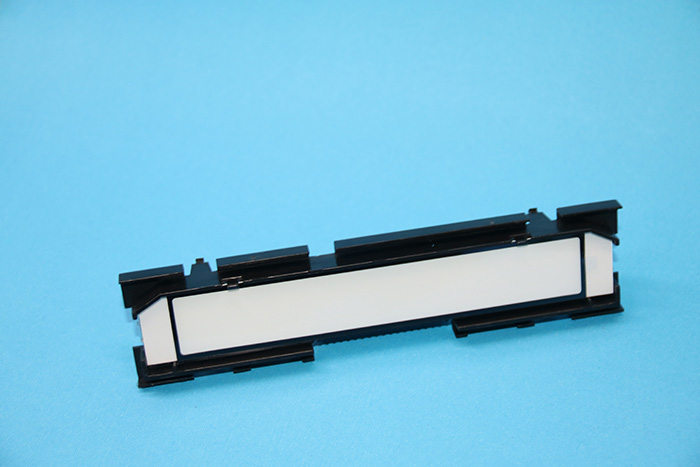 LED背光源与导光板色差的解决办法